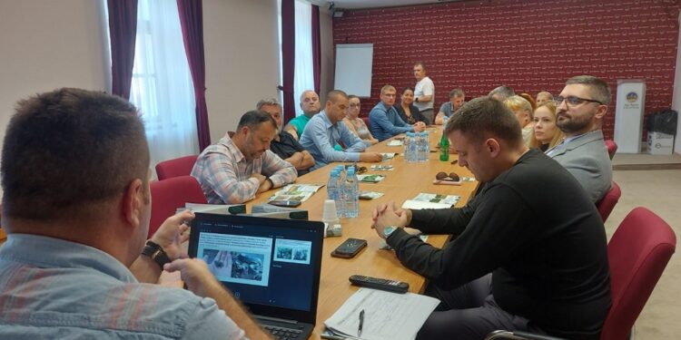 Održana završna konferencija povodom završetka projekta „Revitalizacija livadskih i stepskih staništa radi očuvanja biodiverziteta na Vršačkim planinama“