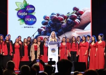 Gradonačelnica Vršca zvanično otvorila Grožđebal i ključeve predala Vinku Loziću