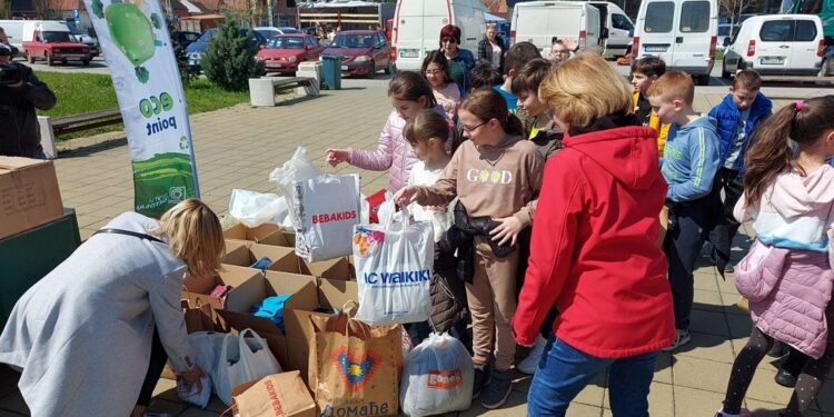 Akcija JKP Drugi oktobar „Smanji otpad – doniraj odeću“ 3. oktobra