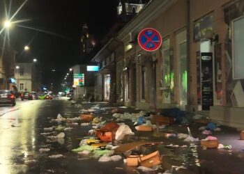 Vredne ruke: JKP Drugi oktobar tokom noći očistilo Vršac posle Grožđebala (VIDEO)