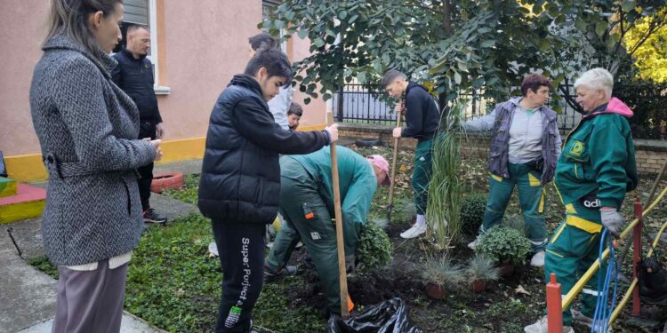 „Zeleno“ iznenađenje za školu u Pavlišu tokom dečje nedelje