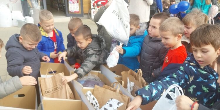 Vršački mališani u akciji pomoći deci bez roditeljskog staranja