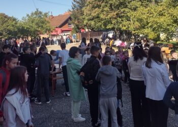 Sajam nastavnih predmeta održan u OŠ „ Mladost“