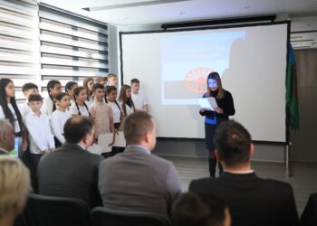 Svetski dan romskog jezika obeležen priredbom u prostorijama Doma omladine