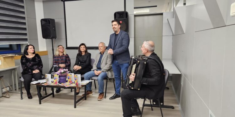 Održana promocija dvojezične zbirke pesama Elene Marie Branzei