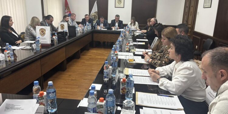 U Plandištu usvojen budžet za 2025.: Opozicija glasala protiv studentskih stipendija, besplatnih mesečnih karti i besplatne užine za decu