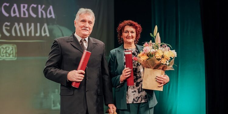 Gradonačelnica Vršca najboljim prosvetarima dodelila nagrade Nikola Brašovan