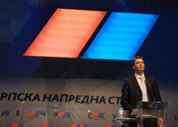 Vizionarski govor Aleksandra Vučića na osnivanju SNS 2008. godine (VIDEO)
