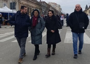 Baba Anujka se u Vršcu izvinjavala za propast, Rakićka i Matić tugu leče alkoholom