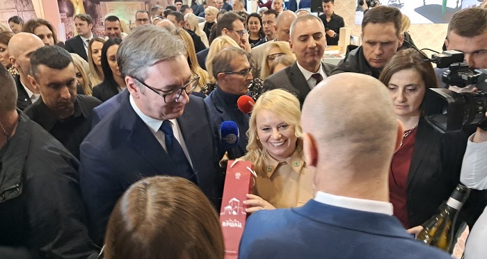 Predsednik Vučić posetio štand Vršca na međunarodnom sajmu turizma u Beogradu