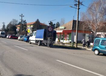 Velika Greda: Postavljen brzinski displej u zoni škole, bezbednost dece na prvom mestu