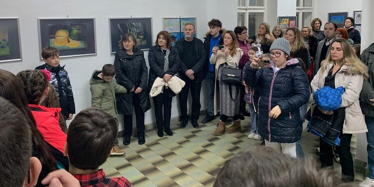 Otvorena rerospektivna izložba Dečije likovne radionice Ateljea Ramona Magda