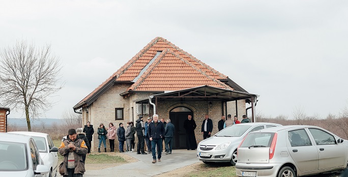 Osveštana nova kapela u Orešcu, na redu Vatin i Malo Središte