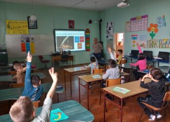 Učenicima osnovne škole u Hajdučici uručene specijalne nagrade