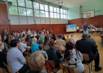 Hajdučica: Svečano obeležen dan škole