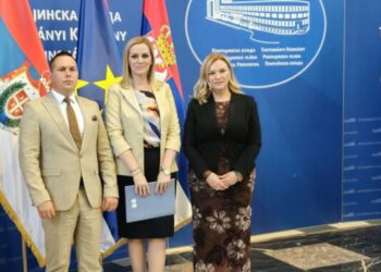 Opštini Bela Crkva sredstva za regresiranje troškova prevoza učenika