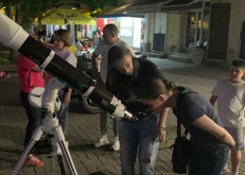 Posmatranje mesečevih mena u okviru programa KC Teleskop