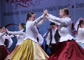 Gradonačelnica na „Vršačkom vencu“: Susret kultura, tradicija i novih prijateljstava
