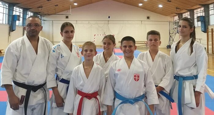 Plandište: Intenzivne pripreme takmičara karate kluba Agrobanat