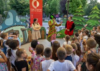 Odigrana predstava “Al je lep ovaj svet”