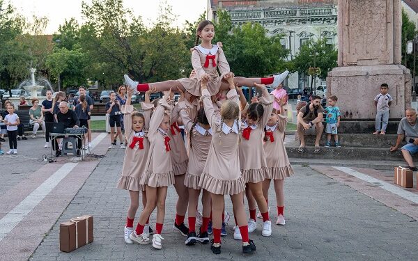 Održan javni čas Plesnog studija Step up