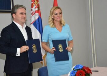 Opština Bela Crkva i Ministarstvo kulture potpisali ugovor za obnovu sale Centra za kulturu (VIDEO)