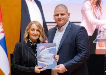 Potpisani ugovori za realizaciju projekta energetske sanacije u Plandištu