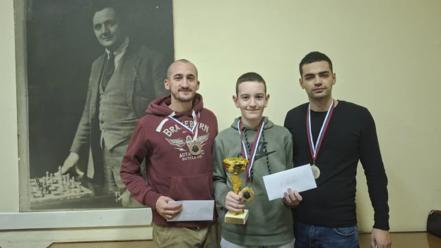 Viktor Panić pobednik šahovskog mini turnira ŠK „Bora Kostić“