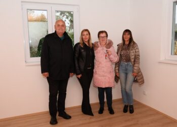 Još jedna izbeglička porodica dobila dom u Vlajkovcu