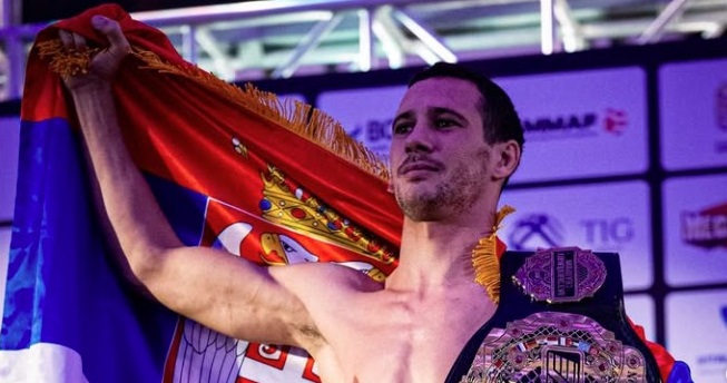 Vrščanin Borislav Nikolić odbranio šampionsku titulu u BRAVE CF (VIDEO)