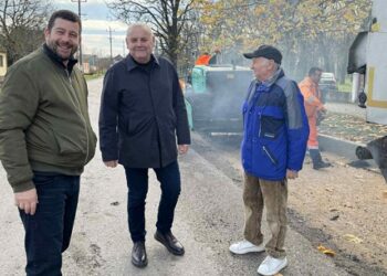 Rekonstruiše se plato ispred Rumunske pravoslavne crkve u Vlajkovcu
