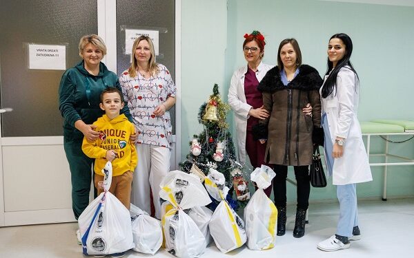 Novogodišnji paketići za najmlađe u vršačkoj bolnici