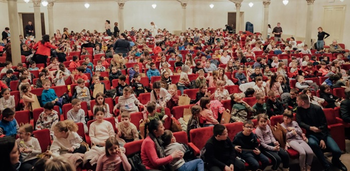 Pozorišna predstava „Pažljivko“ održana u Vršcu – edukacija najmlađih o bezbednosti u saobraćaju