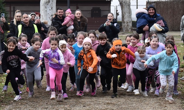 Održan 14. Beli kros u Vršcu: Više od 280 mladih atletičara na startu