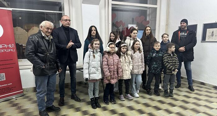 KC Vršac: Otvorena izložba radova polaznika škole slikanja „Atelje Daćevac“