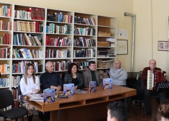 Predstavljanje romana „Avanture Malog Darka“ u Gradskoj biblioteci i OŠ „Olga Petrov Radišić“ u Vršcu: dve promocije, bezbroj dečjih osmeha