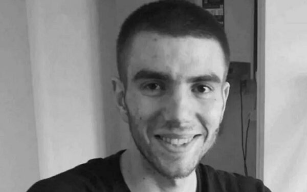 Stefan je preminuo…