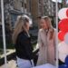 SNS Vršac iznenadio sugrađanke poklonima za 8. mart