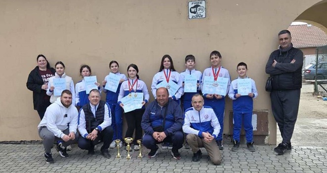 Pionirke streljačkog kluba Planteks šampionke Vojvodine