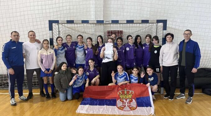 Učenice OŠ „Dositej Obradović“ osvojili 2. mesto na republičkom takmičenju u futsalu