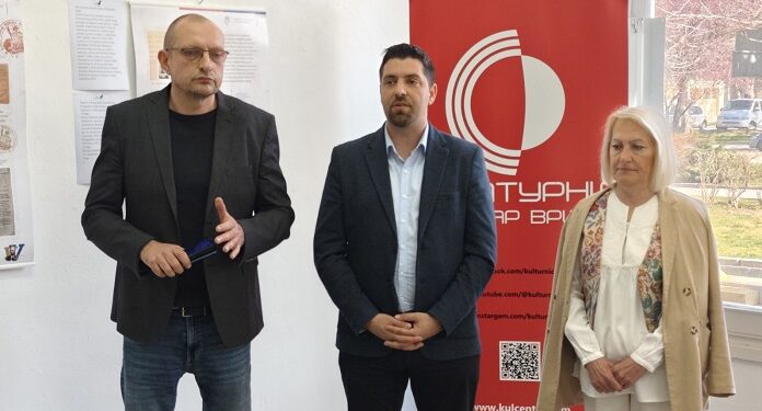 U galeriji Doma vojske otvorena izložba „Vladimir Vochoč – češki diplomata koji je spasao stotine života”