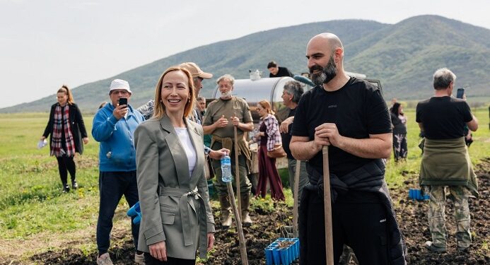 Akcija sadnje vetrozaštitnog pojasa na Vršačkim planinama: Novih 9.000 sadnica za zaštitu prirode