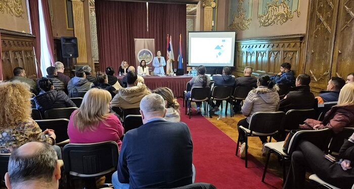 Održana javna rasprava o lokalnom akcionom planu za socijalno uključivanje Roma i Romkinja u Vršcu