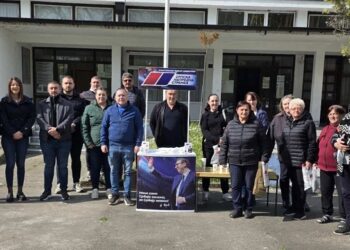 Štandovi SNS Alibunar u Janošiku: Direktan dijalog najbolja politika