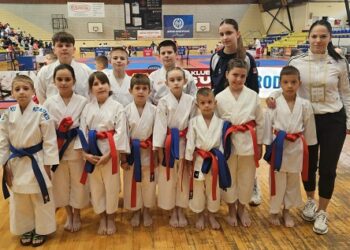 Karatisti osvojili tri medalje na Prvenstvu Srbije