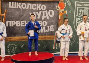 Nova školska državna titula za Jelenu Tanackov i Lokomotivu