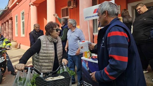 Srbija pobeđuje! Meštani Vladmirovca podržavaju viziju Aleksandra Vučića i SNS