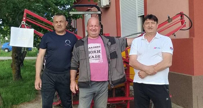 Podrška domaćinima: SNS u Crvenoj Crkvi posetio gazdinstvo Dragana Milutinovića
