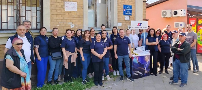 Aktivisti SNS sa narodom u Alibunaru, Banatskom Karlovcu i Ilandži