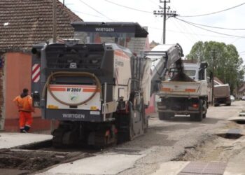 Ispunjeno Vučićevo obećanje: Počeli radovi na unapređenju putne infrastrukture u Beloj Crkvi (VIDEO)